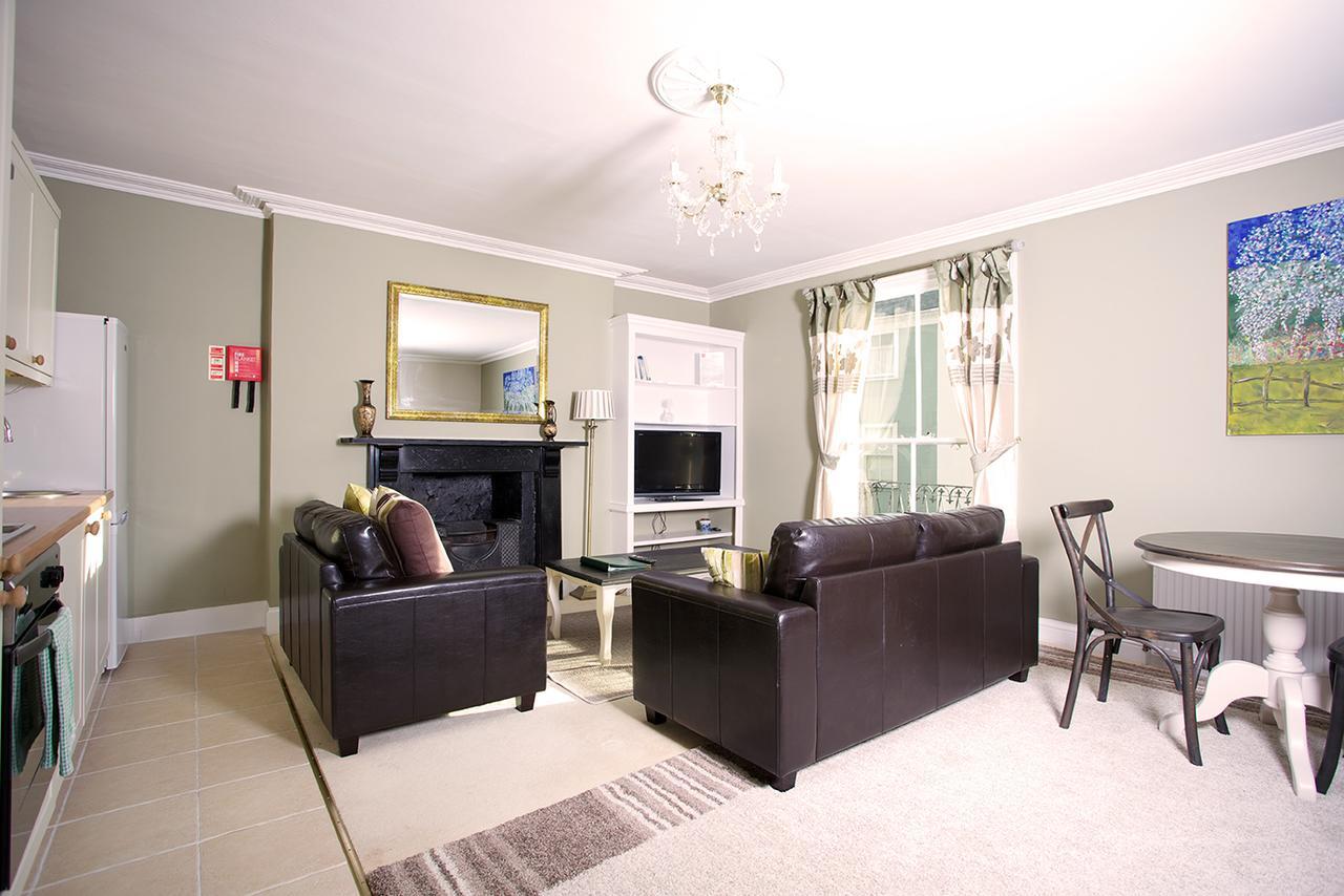 Ashburton Court 79 Bed & Breakfast Exterior foto